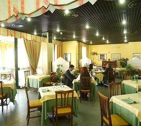 Eurhotel Отель Вольпьяно